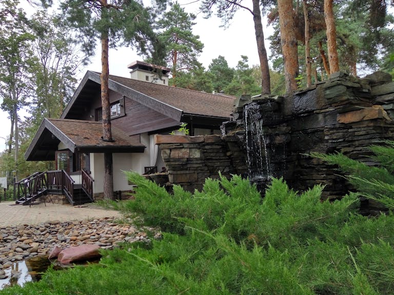 The Case for Professional Pressure Washing in Rural Wyoming Homes
